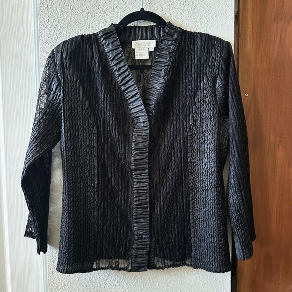 Vintage Great Cavalier by St Paul. Black Lace Top. - Picture 3 of 11